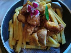 -STARRY CAFE & LOUNGE BAR(高新店)