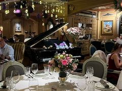 -火车头法国西餐厅