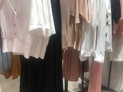-URBAN REVIVO(西安Momopark店)