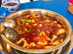 -云溪河冷锅鱼(成都玉林小吃街店)
