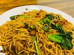 -冶建镜子·老南昌大排档·江西虾王(总店)