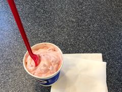 -DQ·蛋糕·冰淇淋(新玛特分店)