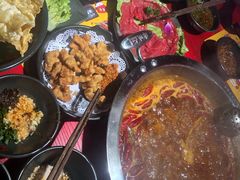-谭鸭血老火锅(万象九宜城店)