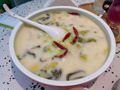 奶酸鱼-大树餐厅(朝阳大悦城店)