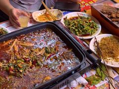-八条友鲜货烧烤·脆皮烤鱼(石岩旗舰店)