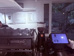 -BLATAGE COFFEE