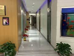 -雅悦齿科(顾村公园店)