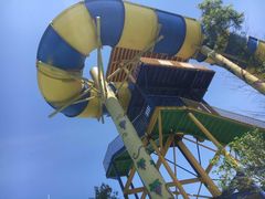 -平江亚马逊水上乐园