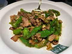 -费大厨辣椒炒肉(万家丽一店)