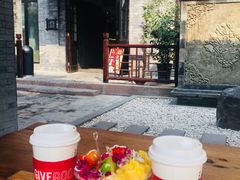 -星巴克臻选(成都宽窄巷子店)