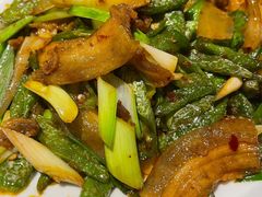 回锅肉-渝信川菜 · 川味家常菜(长安店)