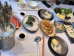 -泓炙颐凤鲜海鲜火锅料理(桐乡店)