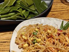 -老牌坊云南鱼豆花火锅(爱建店)