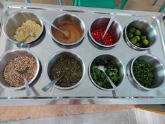 -墨脱石锅椰子鸡•香草鸭•东山羊(大东海店)