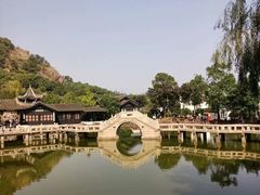 -灵岩山风景区