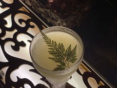 -Shift cocktail bar鸡尾酒吧