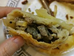 酥皮烤包子-穆隆斋清真大饭店(串窑街店)