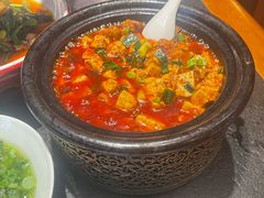 -万重锦·人文川菜馆(骡马市店)