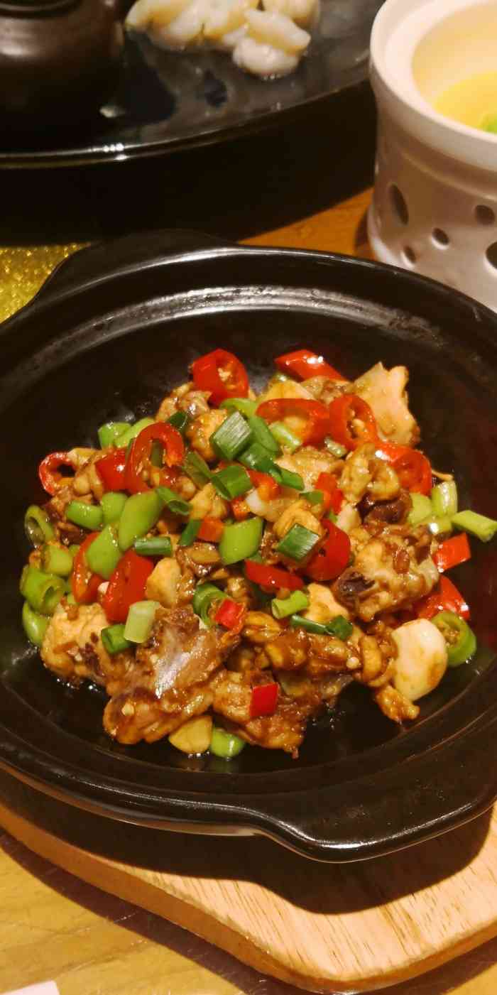 旺顺金阁(朝阳北大街店)-"今天来试一试鱼头专家~旺顺金阁吃过好几.