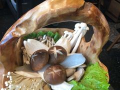 -捞王锅物料理(上海世茂广场店)