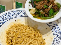 -李与白包子铺(桐梓林店)