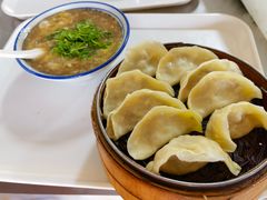 -罗卜李包子羊肉汤