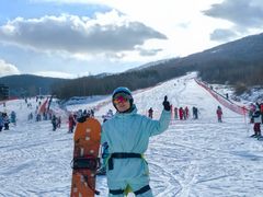 -中旅松花湖滑雪场