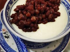 -黄氏许牛奶甜品餐厅(裕华万达店)