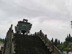 -钟鼎寺