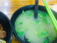 -志权牛肉面(灵山路店)