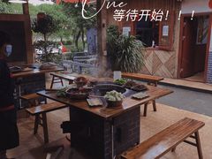 -屈夫人地锅鸡(南充店)