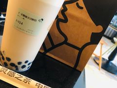 热烤黑糖波波鲜奶-喜茶(迪士尼小镇DP店)
