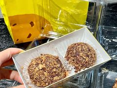 -鲍师傅糕点(青年汇店)