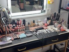 -ME觅妆·定制美妆·彩妆私教(菱角湖店)