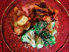 -羽深肉铺 Steak & Wine