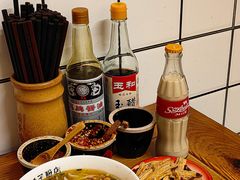 -矮子粉店1985·长沙米粉(湘春路店)