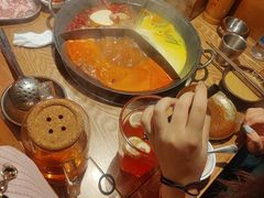 -巴卤社老火锅(财富店)