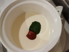 元祖奶冻-红门金汤·港式火锅(英皇集团中心店)