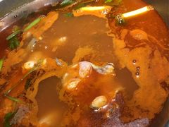 -老凯俚酸汤鱼(鸿通城店)