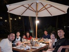 -三亚艾迪逊酒店·海滩烧烤 BARBACOA·现场乐队·浪漫晚餐·烧烤海鲜