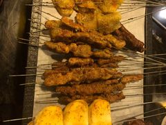 -郑贵初烧烤·烤凤爪的发明者(王家湾店)