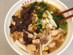 -文山荷鲜居(翠湖店)