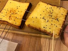 鸡蛋泡了面包片-壹酒贰肉1926·深夜食堂(九纬路店)
