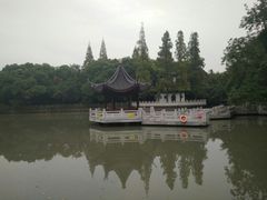 -汇龙潭