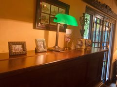 靠窗位-古董花园(思南路42弄小区店)