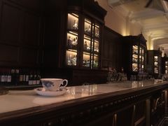 -LONG BAR 廊吧(外滩华尔道夫酒店)