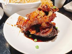 -吴越荣记苏州菜·松鼠桂鱼100%活鱼现做(月光码头店)