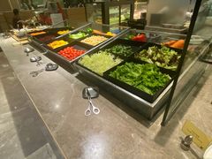 自助取餐区-前海华侨城JW万豪酒店·都会尚膳自助餐厅·牛排海鲜酒水畅飨