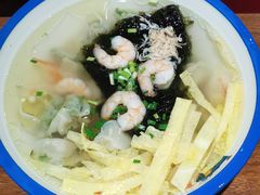 鲜虾馄饨-海昌极光餐厅