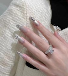 -芊冉•美甲美睫纹绣